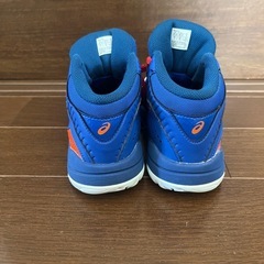 asics     アシックス　バッシュ　子供の画像