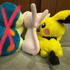 ポケモン　エーフィ　ピチュー　　めっちゃもふぐっとぬいぐるみ2匹セットの画像