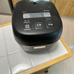 タイガー　炊飯器の画像