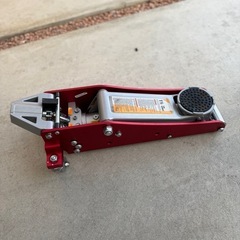 1.5t フロアージャッキ
