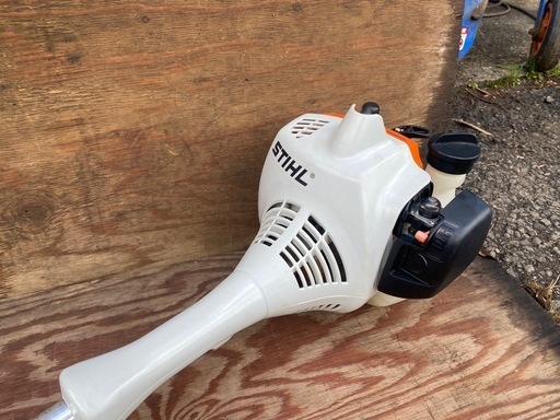 スチール　エンジン式　刈払機　FS55C
