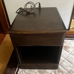 サイドテーブル　コンセント付　引き出し付