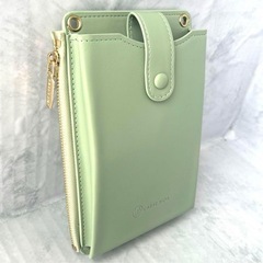 【未使用】スマホポーチ 大画面スマホ対応 ポシェット グリーンの画像