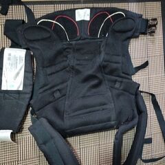 ベビーキャリア・抱っこひも エルゴベビー Ergobabyの画像