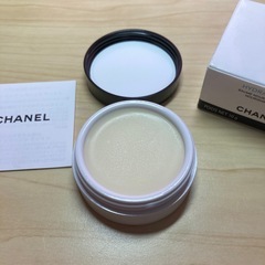 未使用シャネルリップバームの画像