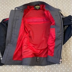 BATESバイク用ジャケットの画像