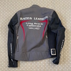 BATESバイク用ジャケットの画像