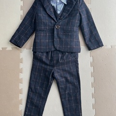 子ども用スーツ90〜100サイズ