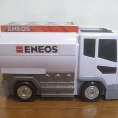 トミカ ぶるっと給油！おしごと変形 ガソリンスタンド ENEOS の画像