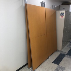 (引き取り決定)パーテーション