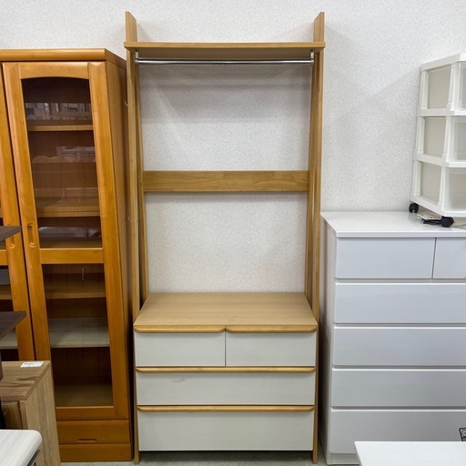 0007 木製ワードローブ