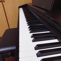 【受け渡し決定】CASIO 電子ピアノ PX-770 88鍵盤 ヘッドフォン&椅子付の画像