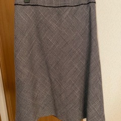 入学式などに　レディーススーツの画像