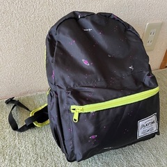 シューラルー　キッズ　リュック　宇宙柄