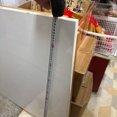 テーブル