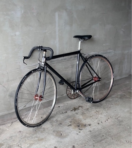 引っ越す為出品しました早く売りたいので値下げしました　45000→30000円早い者勝ちとさせて頂きますピストバイク自転車