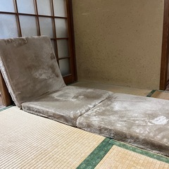ニトリ　3wayごろ寝クッション