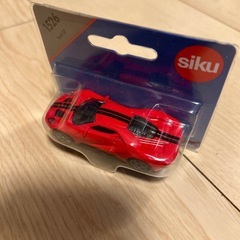 未開封、赤いスポーツカー🚗³₃