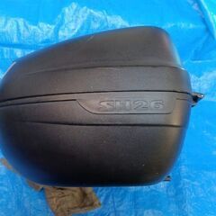 バイク リアボックス SHAD トップケース 26L ベース・金具付属でスグ使えますの画像