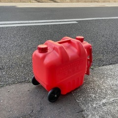 灯油タンク　ポリタンク　グッドデザイン賞の画像