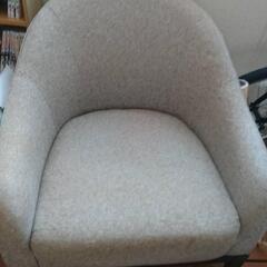 幅広ソファ×2つ