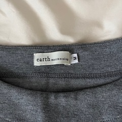 earth music&ecology 長袖トップスの画像