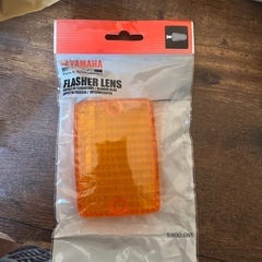 xjウインカーレンズ　純正品