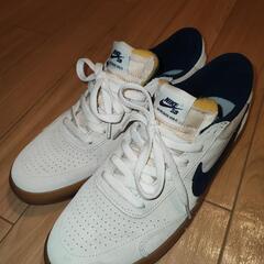 【ほぼ新品】NIKE SB 27.0cm