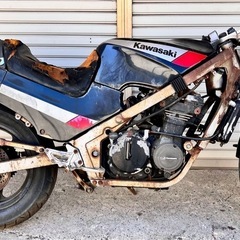 【最終値下げ】Kawasaki FX400R 部品取り　書類× ジャンク　GPZ400R ZX400D　単車　4発の画像