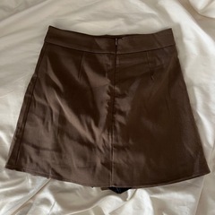 ブラウン プリーツミニスカート インパン付きの画像