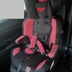 ミニーマウス　チャイルドシート　の画像