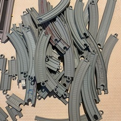 プチ電車　レール53本　車両29台の画像