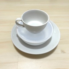 コーヒーカップ、深皿、蓋付きプラボウル0円の画像