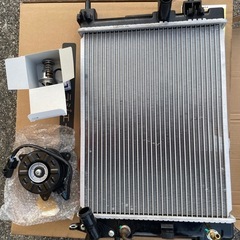 LA100S ムーブ　ラジエーター、電動ファン、サーモセット