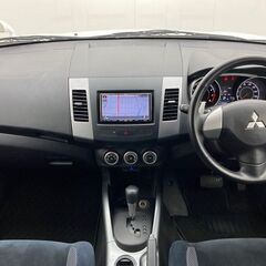 くしゃみをするとき無意識に目を閉じるのは、眼球が飛び出ないようにするため。の画像