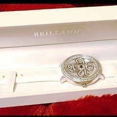 新品未使用珍しいブリラミコ白‼️の画像