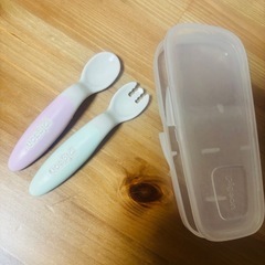 【Pigeon】ケース付スプーン＆フォーク9ヶ月〜