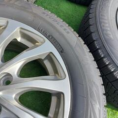 🆕2022年製BRIDGESTONE195/65R15スタッドレスタイヤVRX2&アルミホイール４本セット🆕の画像