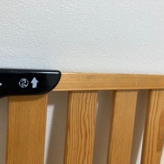 【取引終了】カトージ　ベビーゲート　ウッドスルーオートゲートS（本体）＋追加フレーム2本付きの画像