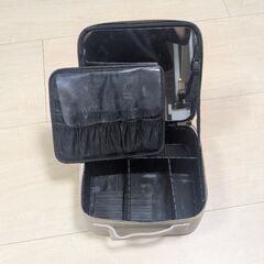 コスメボックスの画像