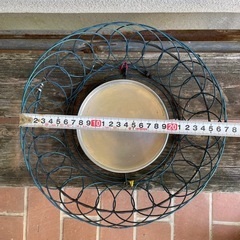 古い昭和のワイヤーバスケット&アルミの筆洗器の画像
