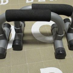 ストレッチポール　プッシュアップ　腕立て　筋トレ ダンベルの画像