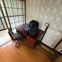 家の中の家具・電化製品・高額な掘り出し物など残置物すべて持って行ってOK！お宝ゲットチャレンジしませんか？の画像