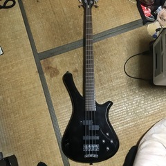 エレキベース