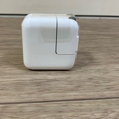 【未使用】Apple 純正充電アダプタ① 