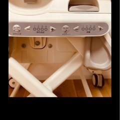 combi 電動ハイローチェア ルシエス ほぼ未使用の画像