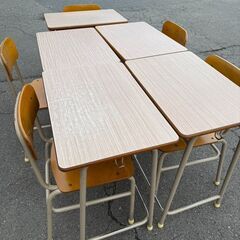  LION   学校机　椅子机セット　学習机　 約縦40cm横60cm高さ70cm 5セットの画像