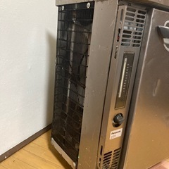 業務用冷蔵庫の画像