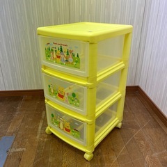 激安収納!! 補修箇所あり 3段 衣装ケース キャスター付き 