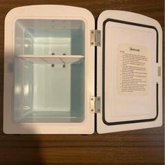 ミニ保温冷蔵庫の画像